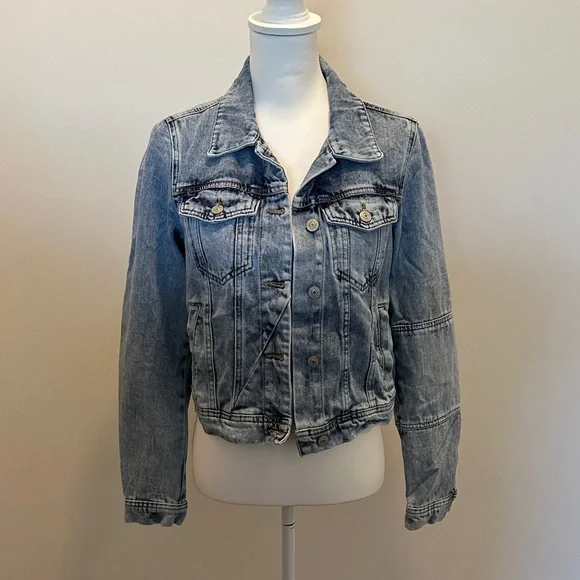 Free People Light Blue Jean Jacket - Picture 1 of 7